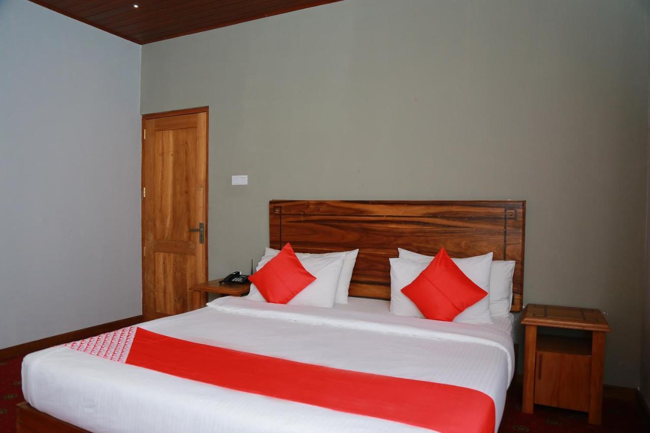 Oyo 278 Hotel Rivelka Kundasale Chambre photo