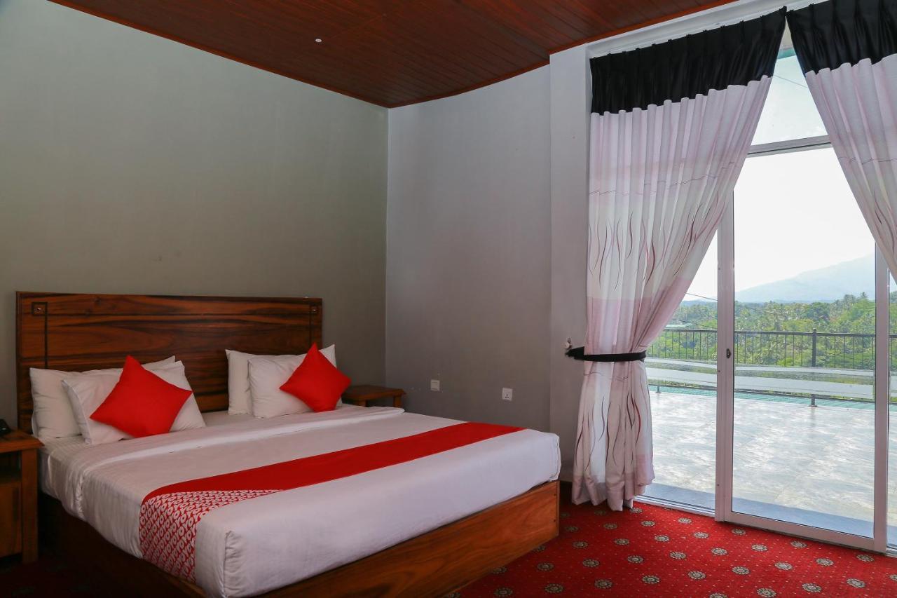 Oyo 278 Hotel Rivelka Kundasale Extérieur photo